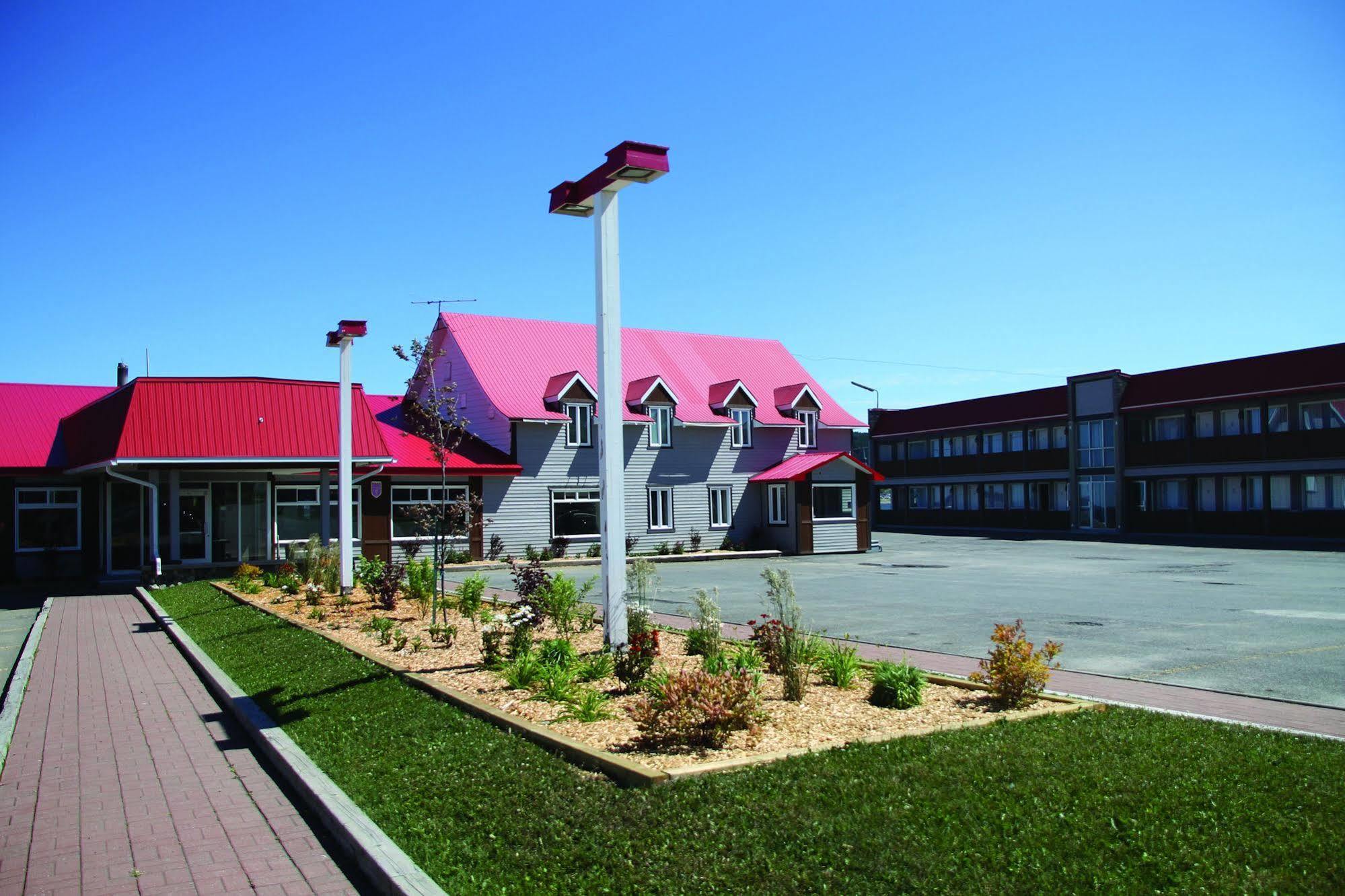 Auberge Le Caribou Riviere-au-Renard Exterior foto
